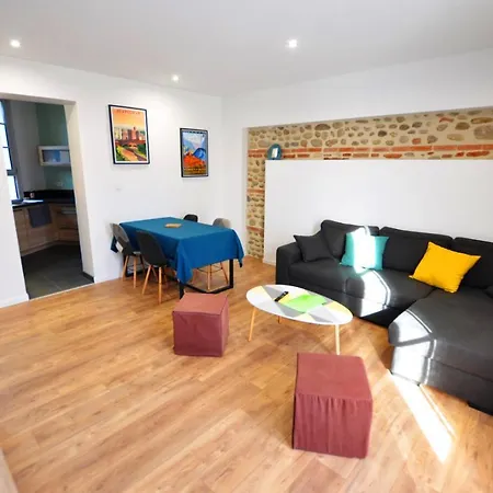 Le Patio - 2 Dans Le Quartier De *