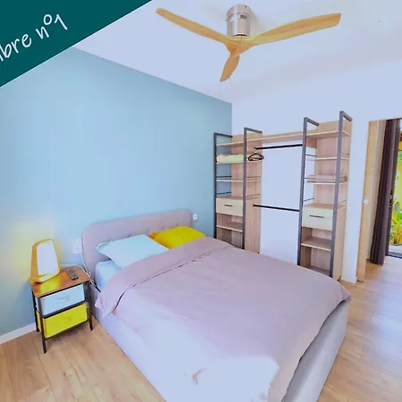 Apartment Le Patio - 2 Dans Le Quartier De *