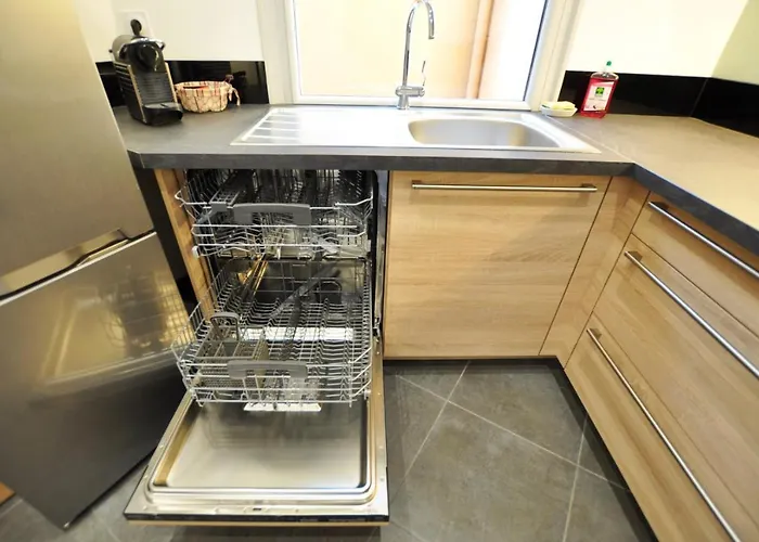 Apartament Le Patio - 2 Dans Le Quartier De *