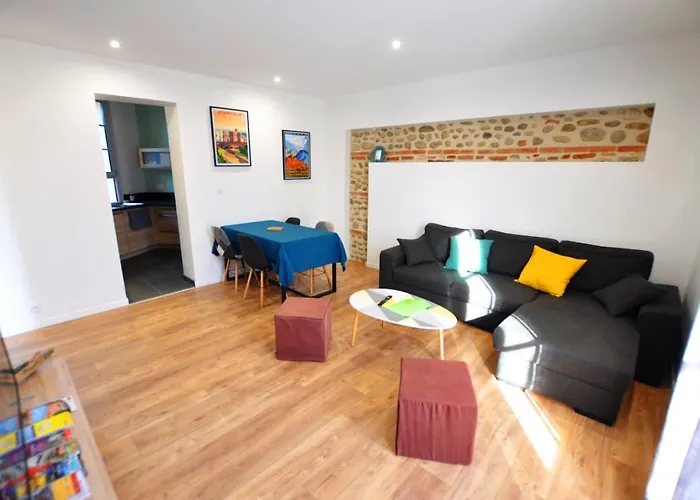 Le Patio - 2 Dans Le Quartier De *